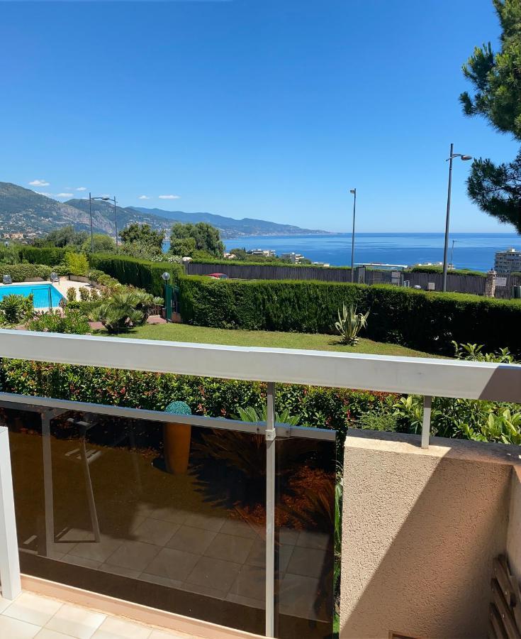 Superbe 2P Vue Mer, Ensoleille, Piscine Apartment Roquebrune-Cap-Martin Exterior photo