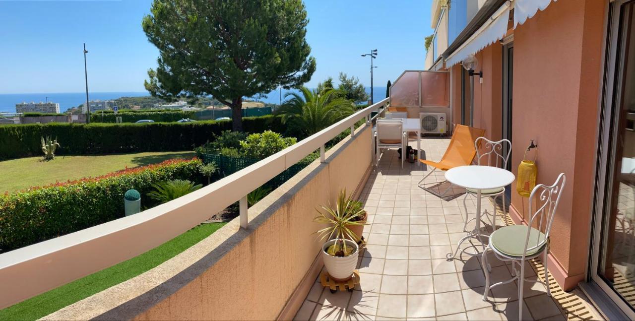 Superbe 2P Vue Mer, Ensoleille, Piscine Apartment Roquebrune-Cap-Martin Exterior photo