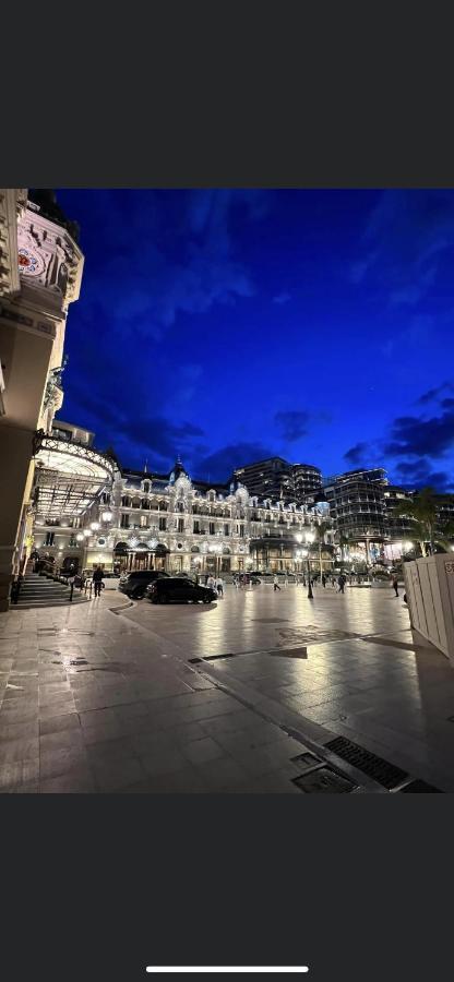 Superbe 2P Vue Mer, Ensoleille, Piscine Apartment Roquebrune-Cap-Martin Exterior photo